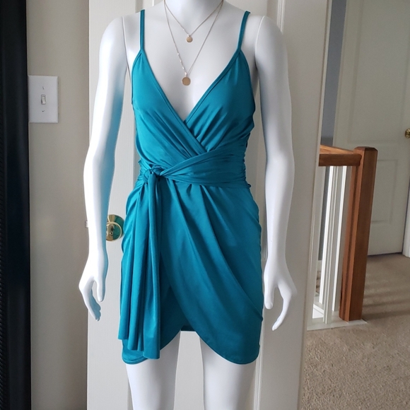 Boohoo Dresses & Skirts - Blue mini